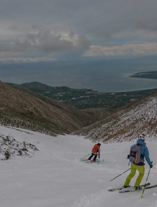 Mountain Skiing / Tour Skiing