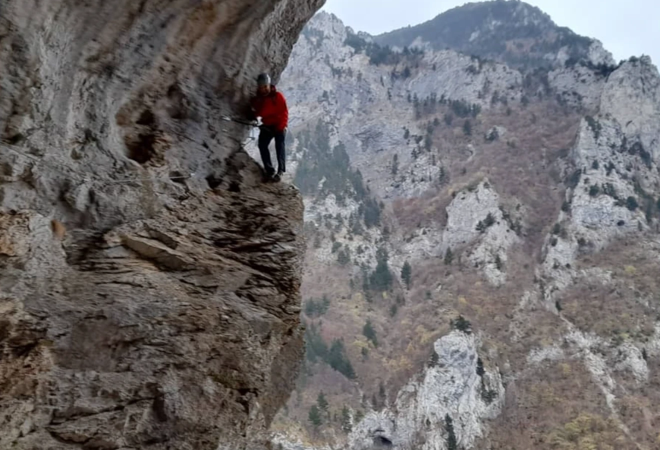 KOSOVA AND NORTH MACEDONIA VIA FERRATA, TREKKING AND CANOE TOUR - Fotoğraf 3