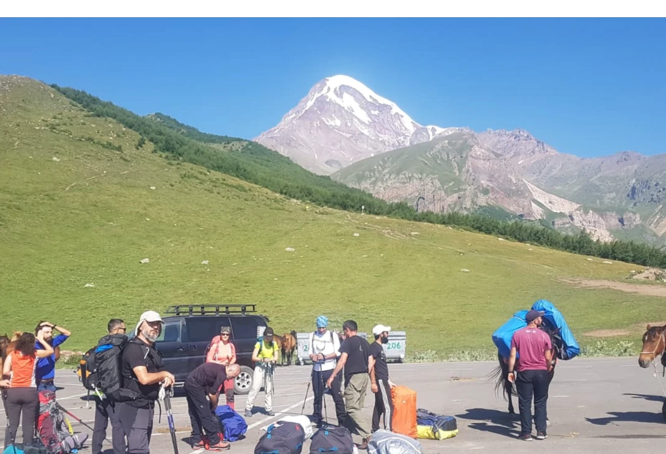 KAZBEK MOUNTAIN SUMMIT ACTIVITY - Fotoğraf 9