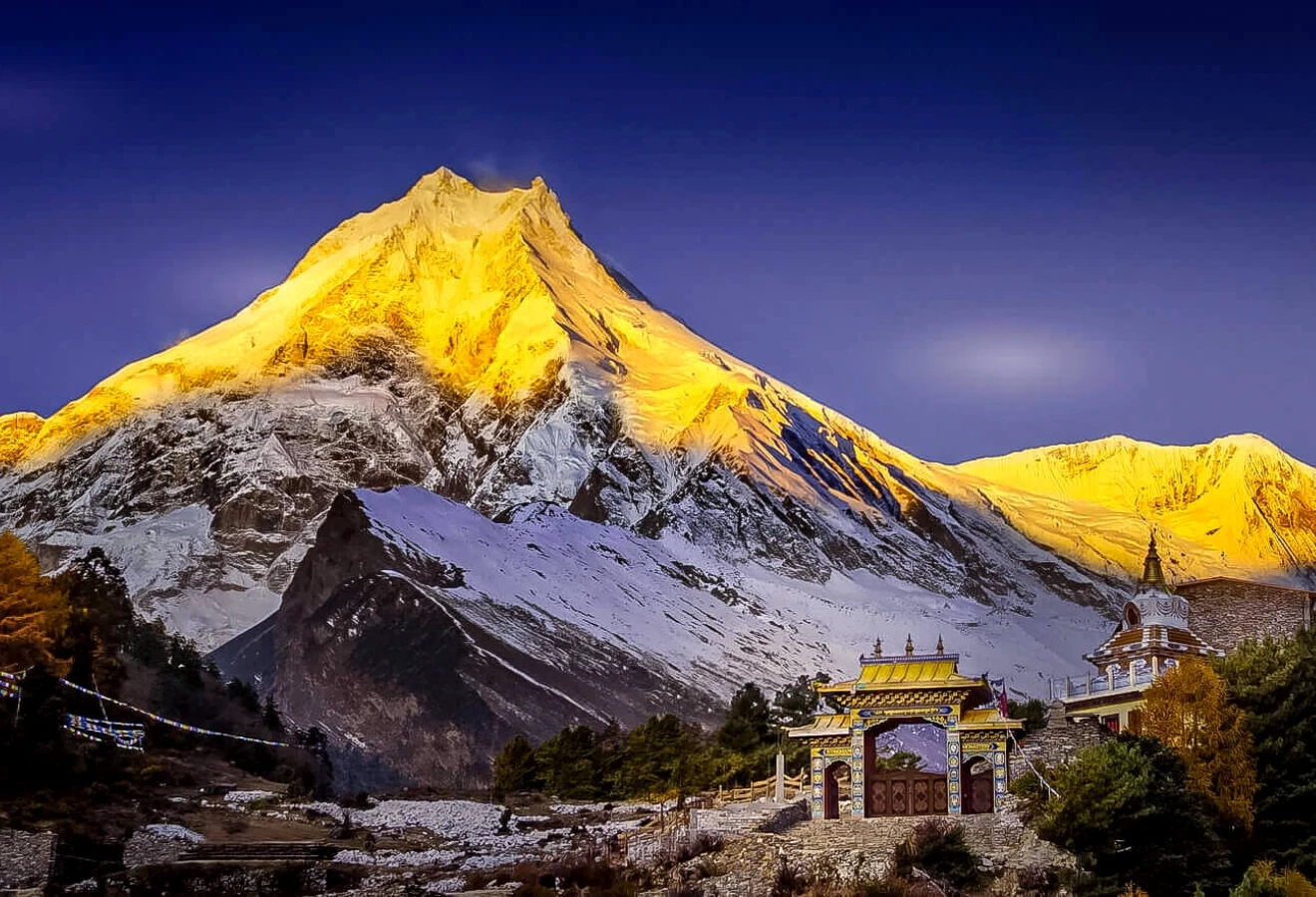 MANASLU CIRCUIT TREK  - Fotoğraf 1