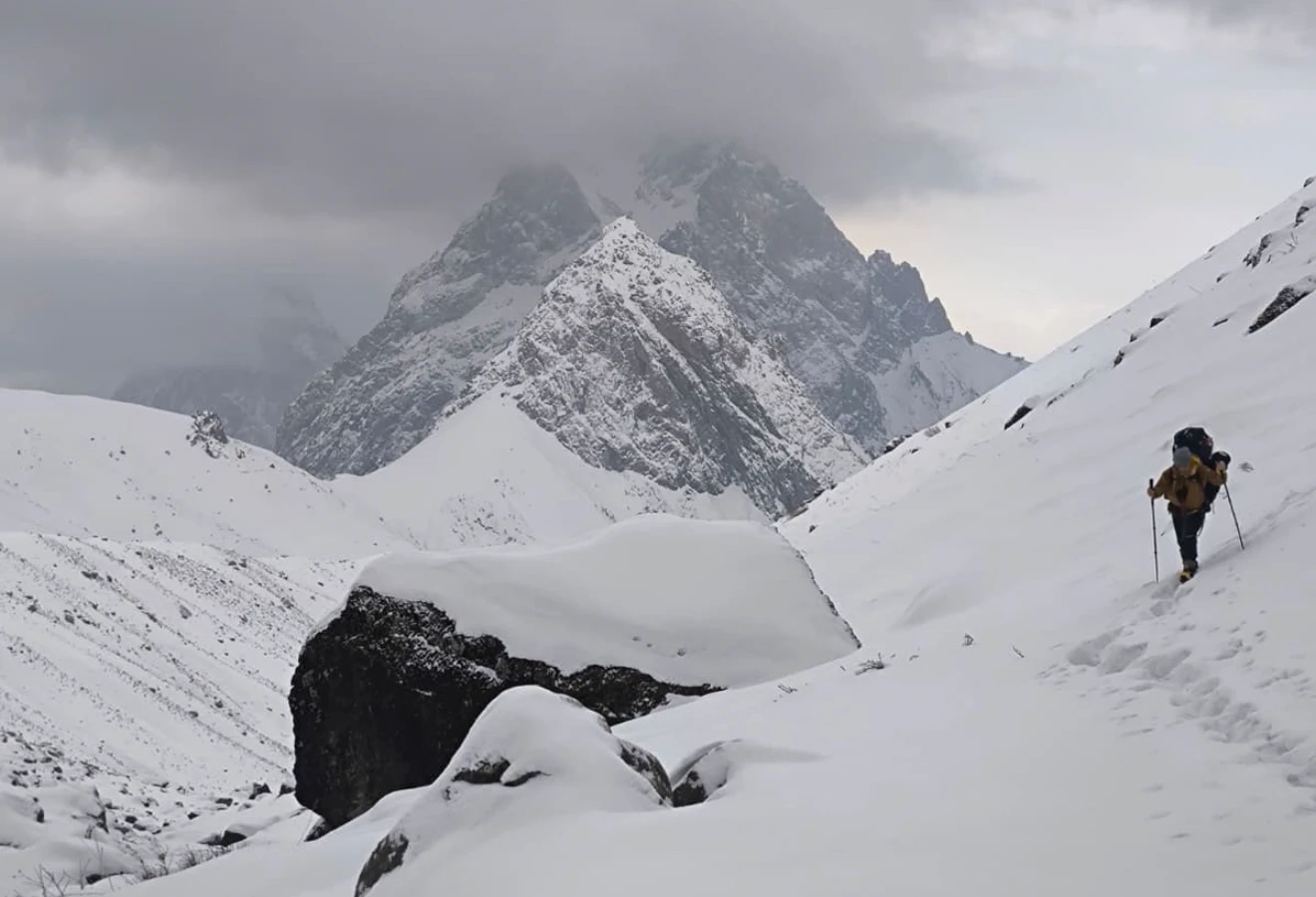 CILO MOUNTAINS RESHKO PEAK (4168) WINTER CLIMB - Fotoğraf 15