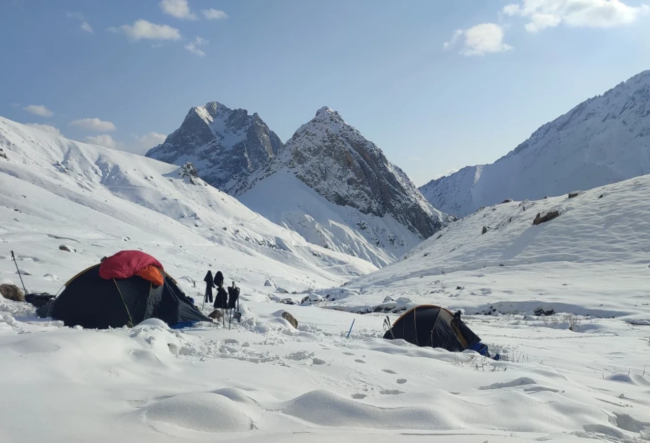 CILO MOUNTAINS RESHKO PEAK (4168) WINTER CLIMB - Fotoğraf 4