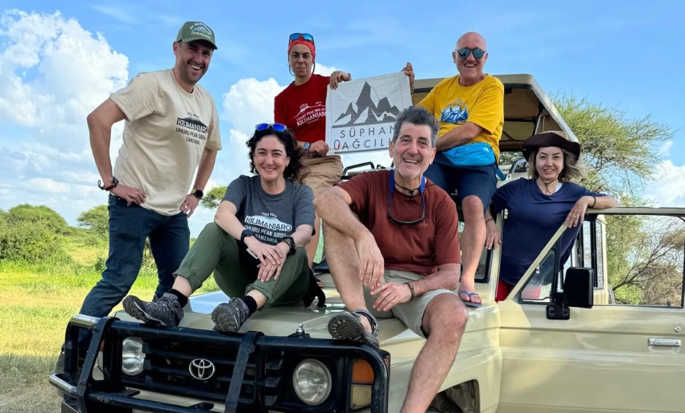 MOUNT KILIMANJARO CLIMBING, JEEP SAFARI, ZANZIBAR ISLAND - Fotoğraf 10