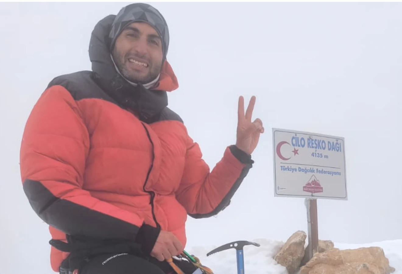 CILO MOUNTAINS RESHKO PEAK (4168) WINTER CLIMB - Fotoğraf 17