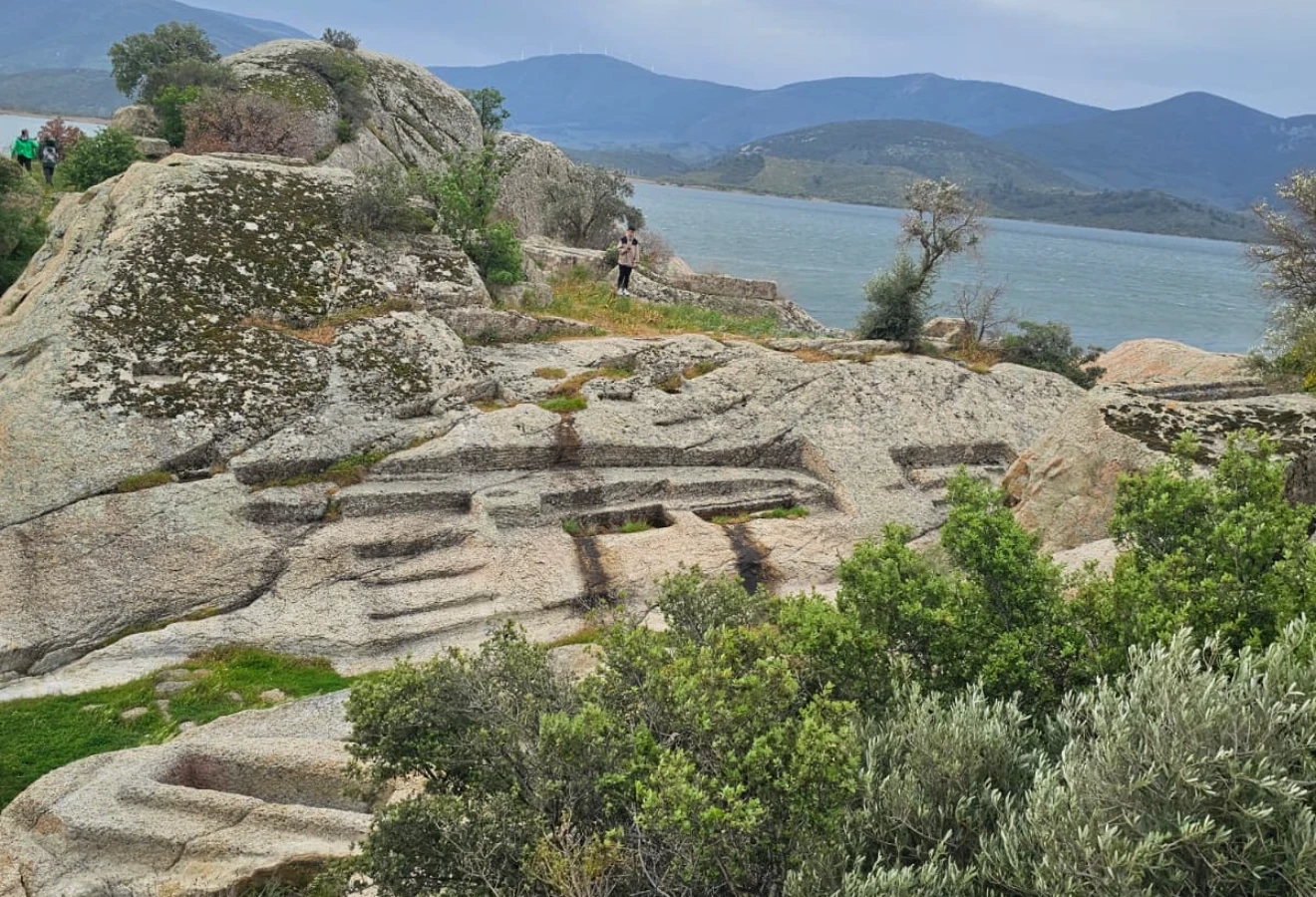 LATMOS MOUNTAIN SUMMIT CLIMB AND ANCIENT CITY TOUR - Fotoğraf 15