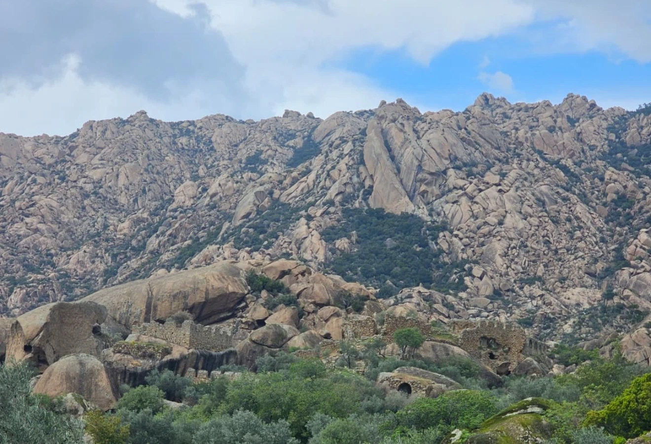 LATMOS MOUNTAIN SUMMIT CLIMB AND ANCIENT CITY TOUR - Fotoğraf 23