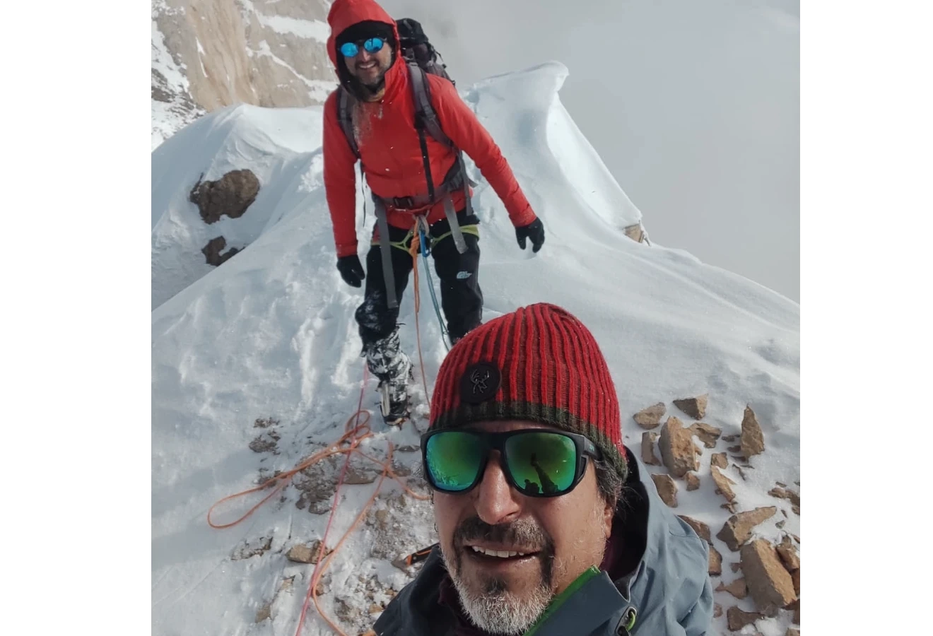 CILO MOUNTAINS RESHKO PEAK (4168) WINTER CLIMB - Fotoğraf 9