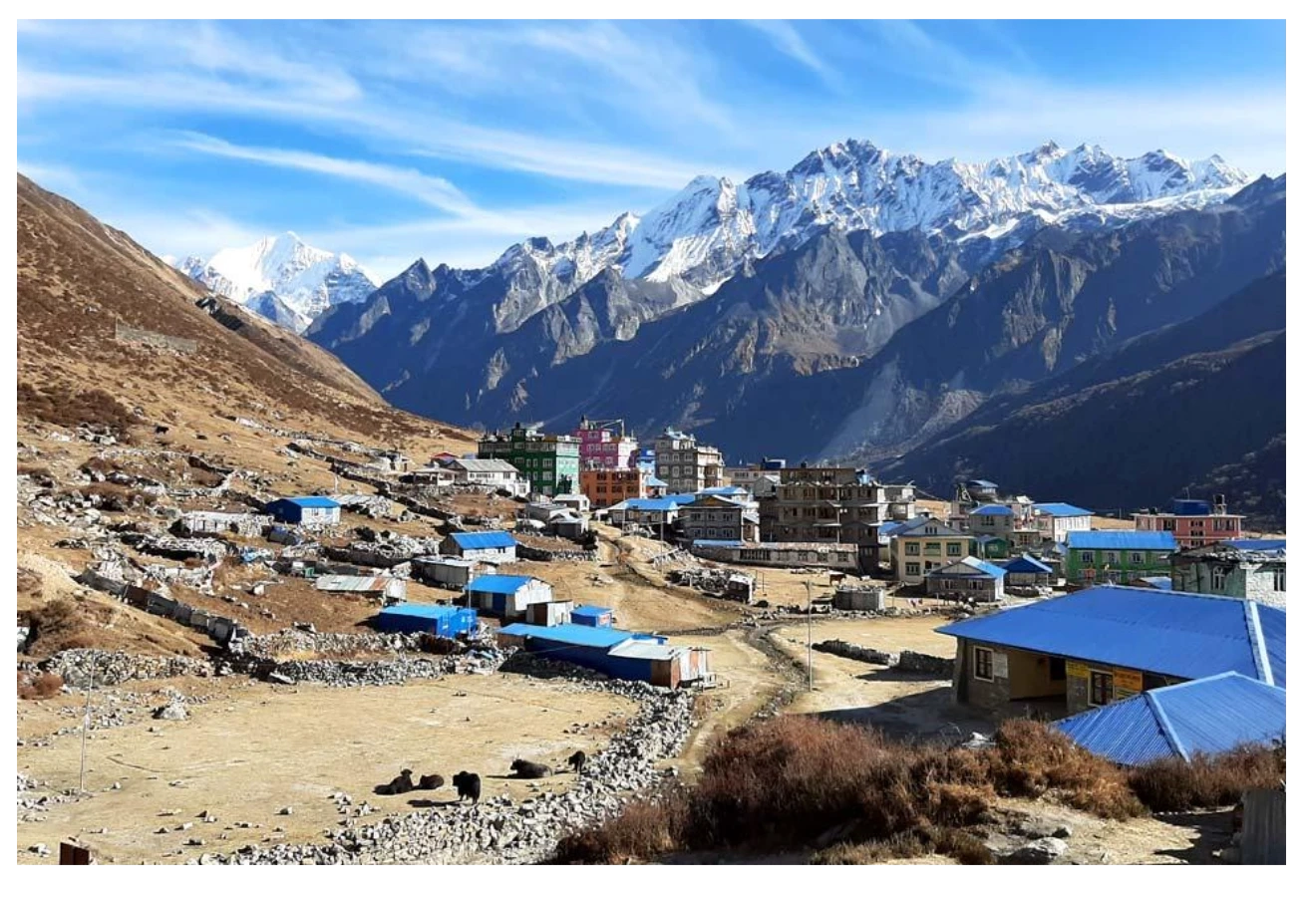 Langtang Valley Trek with Tserko Ri Summit (5033m) - Fotoğraf 3