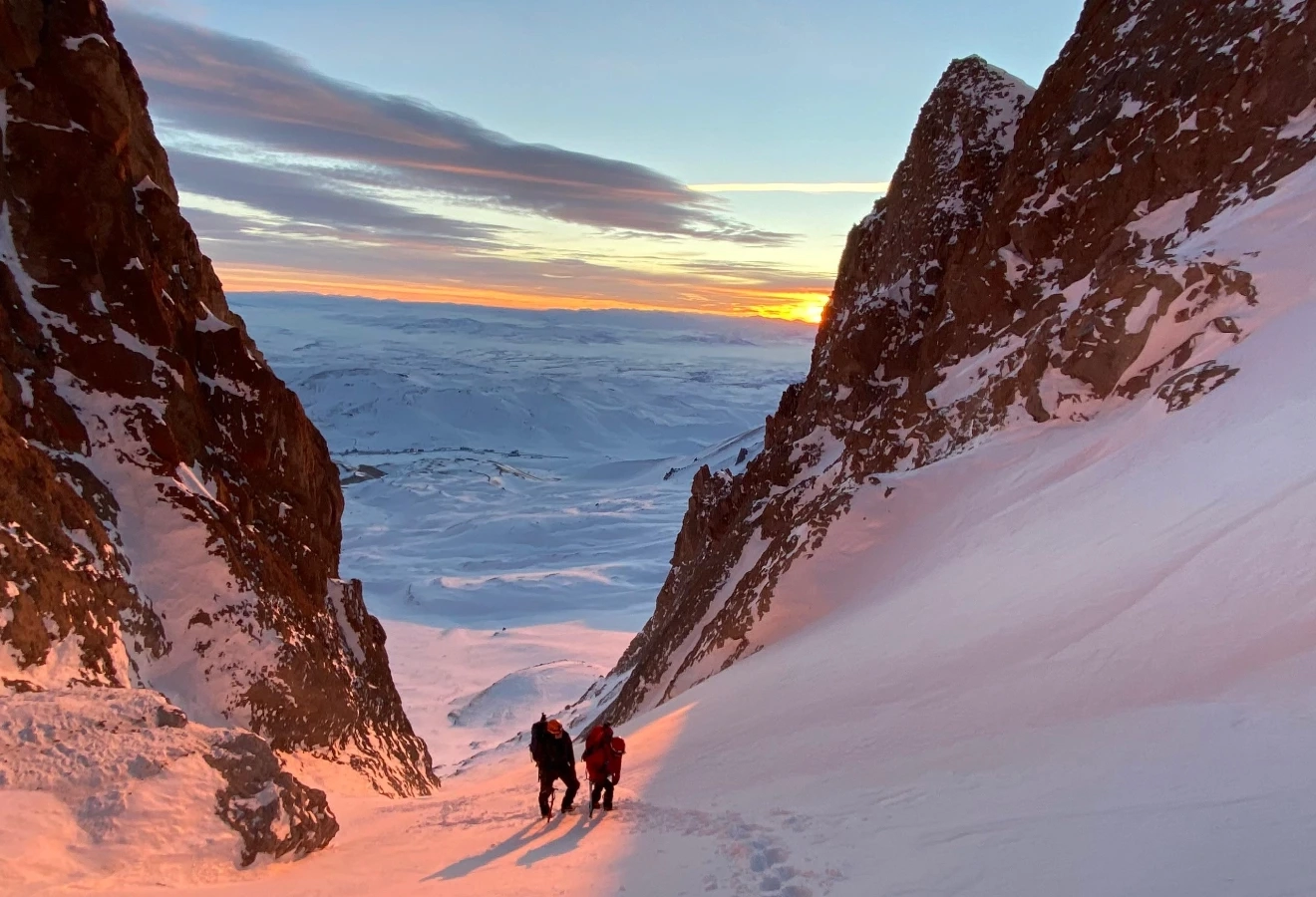 MOUNT ERCIYES WINTER CLIMB - Fotoğraf 12