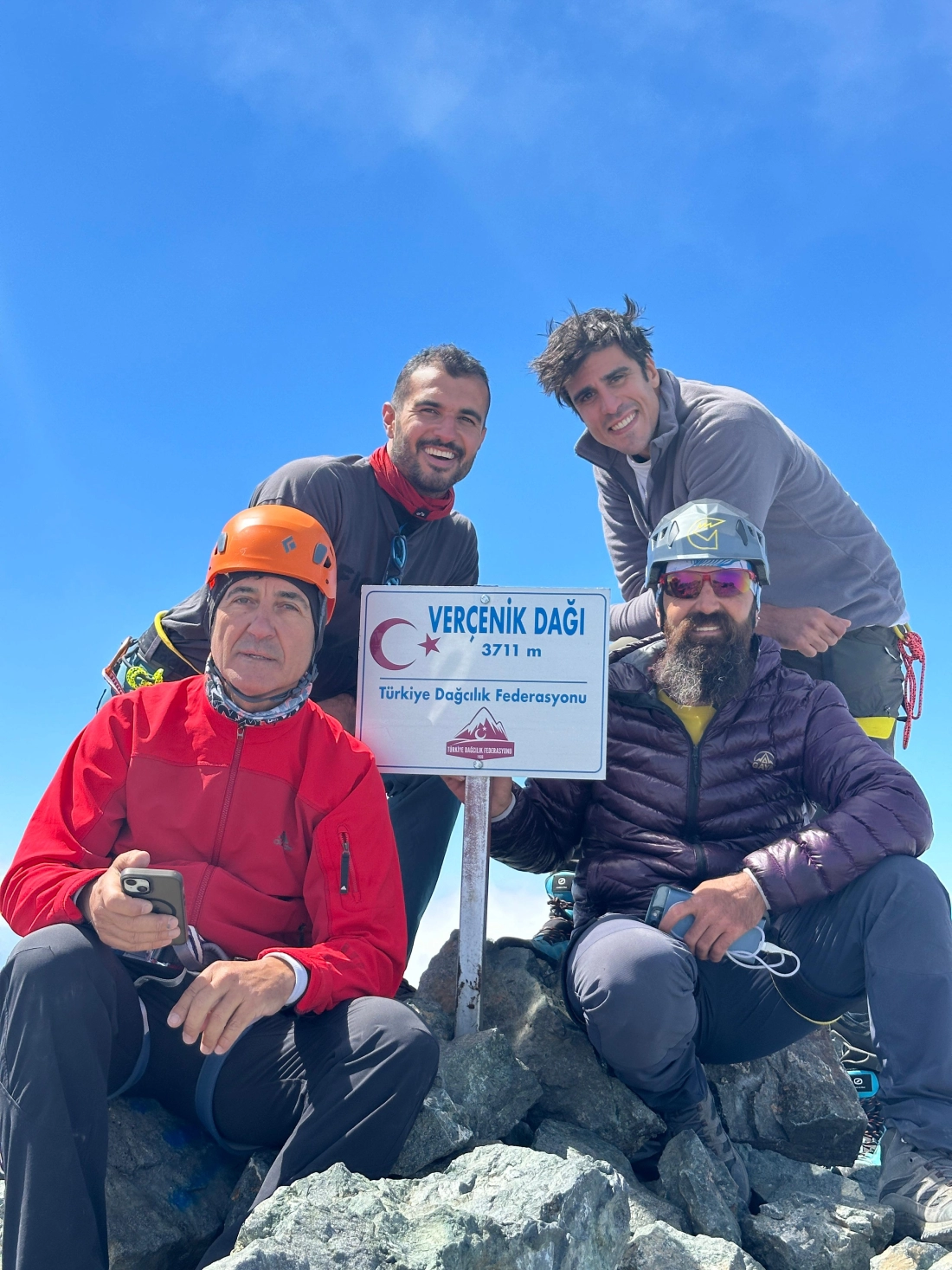 VERÇENİK MOUNTAIN SUMMIT CLIMB - Fotoğraf 4