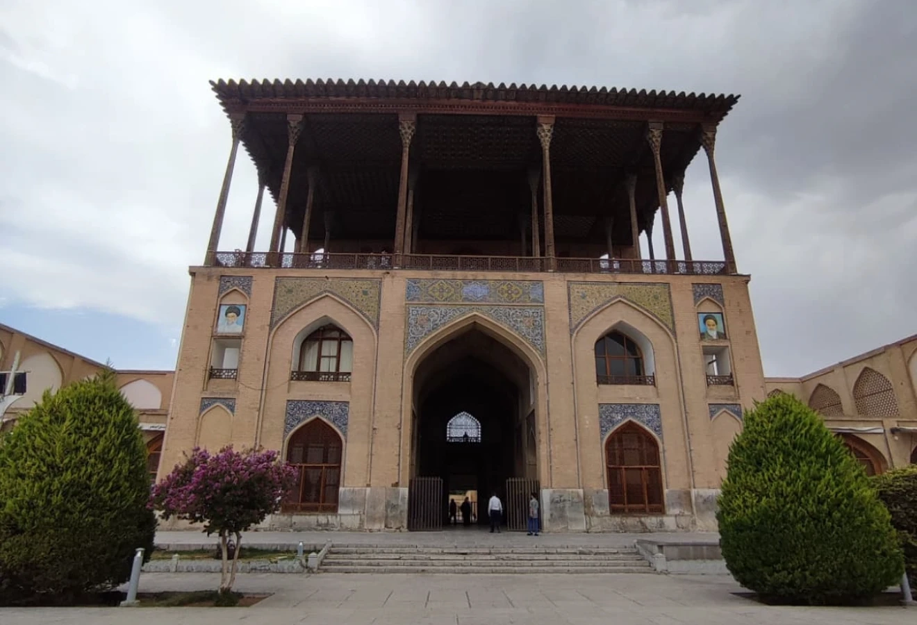 MOUNT DAMAVAND SUMMIT CLIMBING - Fotoğraf 23